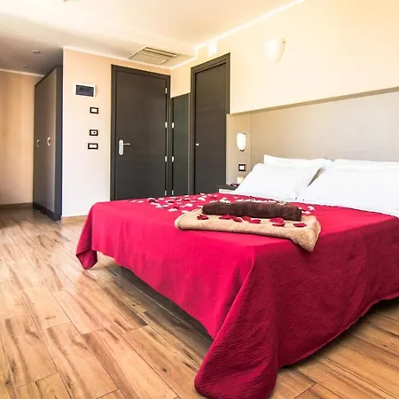 Hotel London 3*