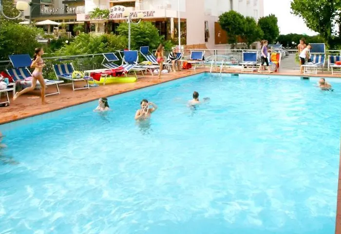 London Hotel