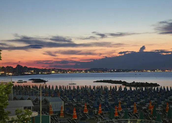 London Hotel Cattolica